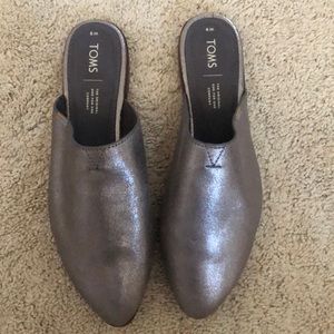Toms silver slides worn once!